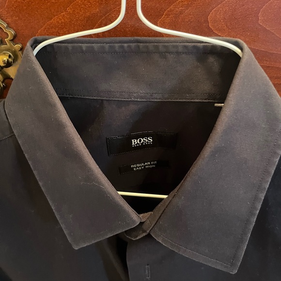 Boss dress shirt black size 15 1/2 32-33. Beautiful & stylish. Dry cleaned! - Picture 5 of 5